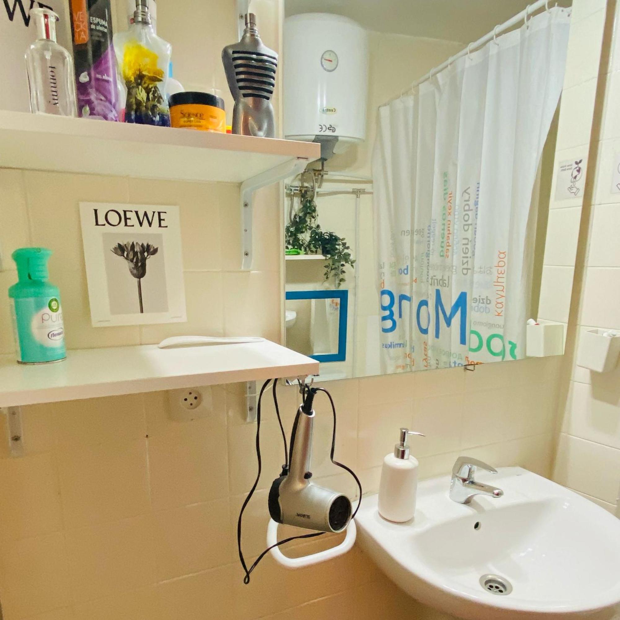 Elegante Loft En Chueca Apartment Madrid Bagian luar foto